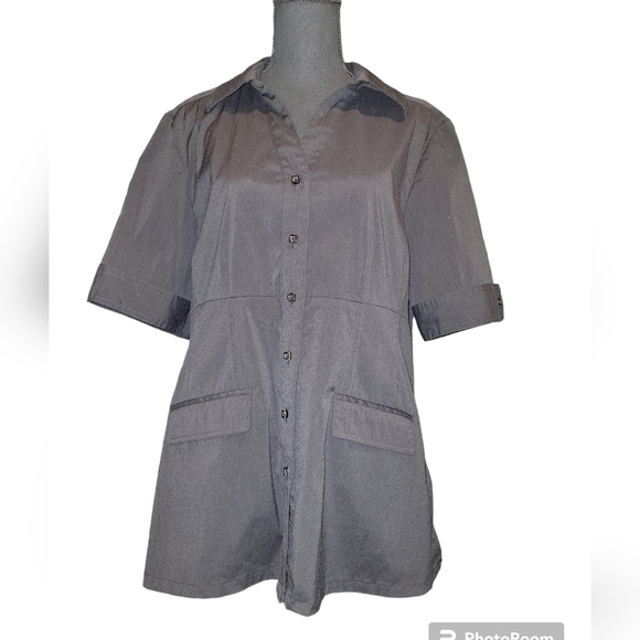 Professions Smock, Cosmetology, Veterinarian, School, College See Measurements - Picture 1 of 4
